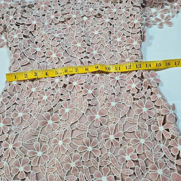 French Connection Floral eyelet Lace Overlay mini Dress Pink Size 6 off shoulder - Picture 11 of 16